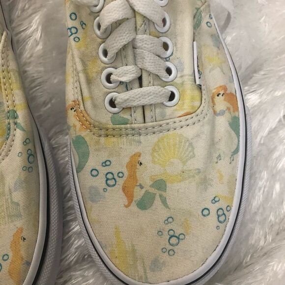 Vans Authentic -Disney Ariel' Sneaker size 8 - Picture 3 of 6